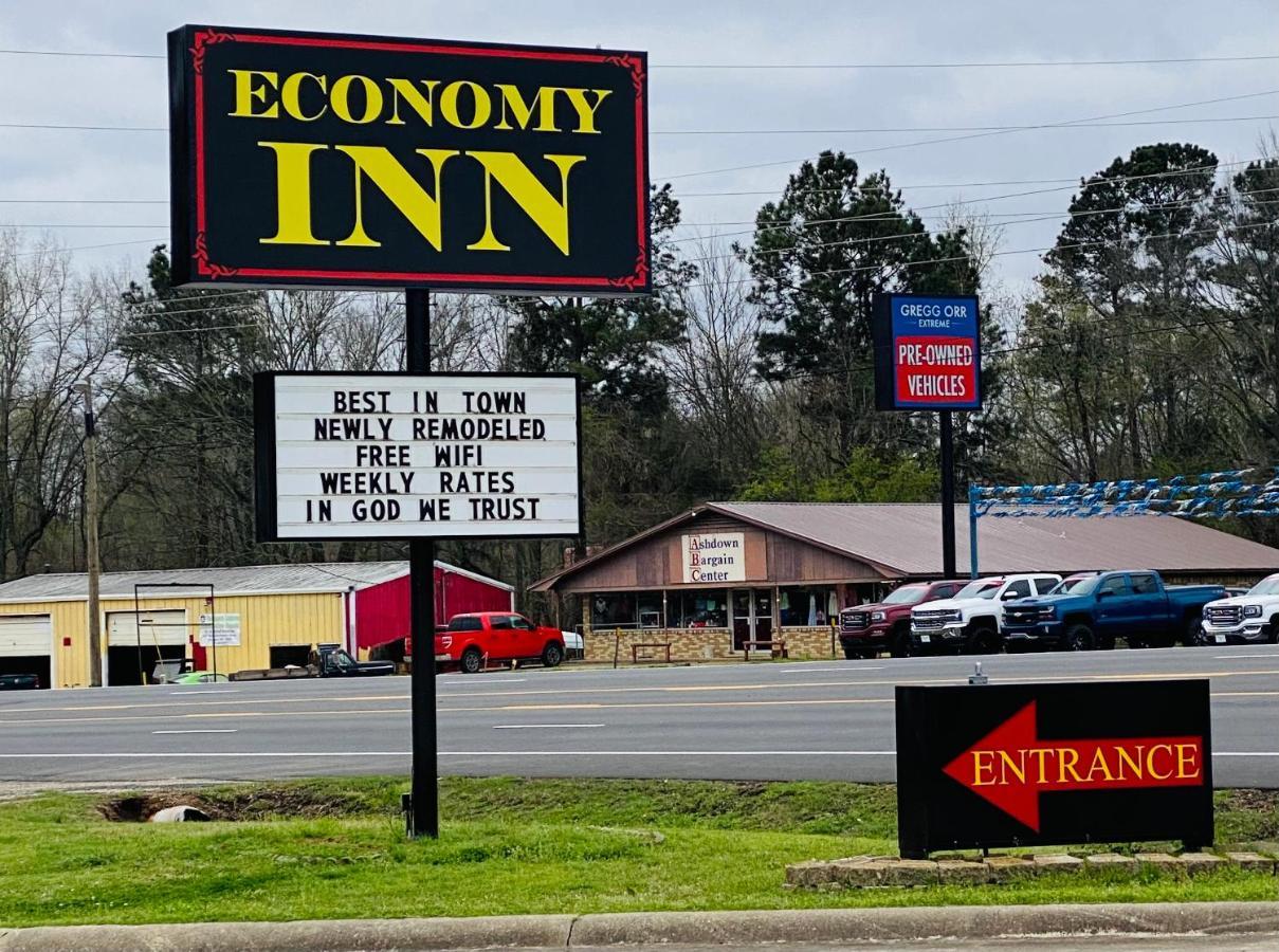 Economy Inn Ashdown Eksteriør bilde