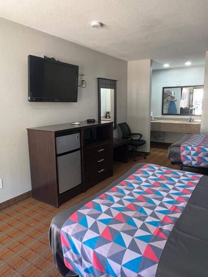 Economy Inn Ashdown Eksteriør bilde